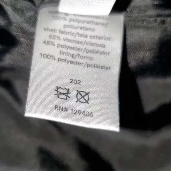 Venus faux leather jacket. - Picture 6 of 6